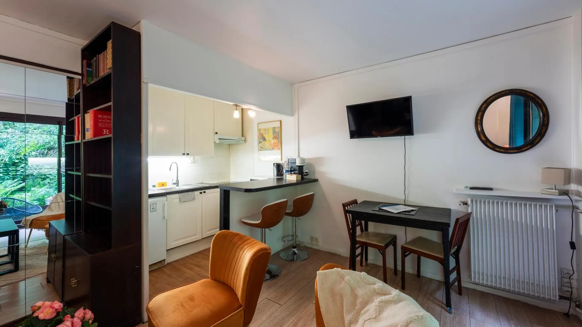 Apartament A Montmartre Avec Terrasse